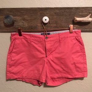 Old Navy pink shorts